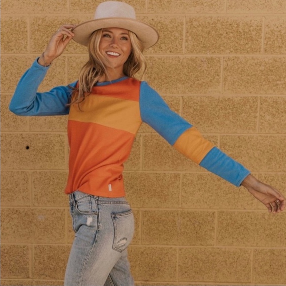 **NWOT** Roolee Top